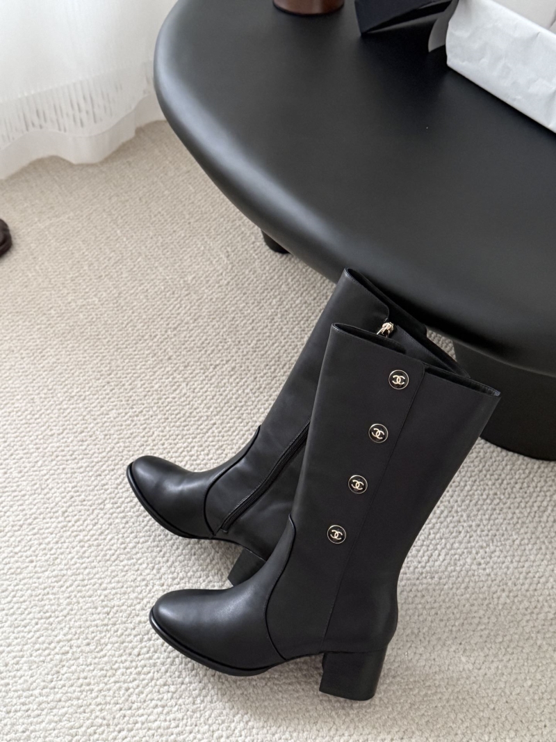 Ch**el boots